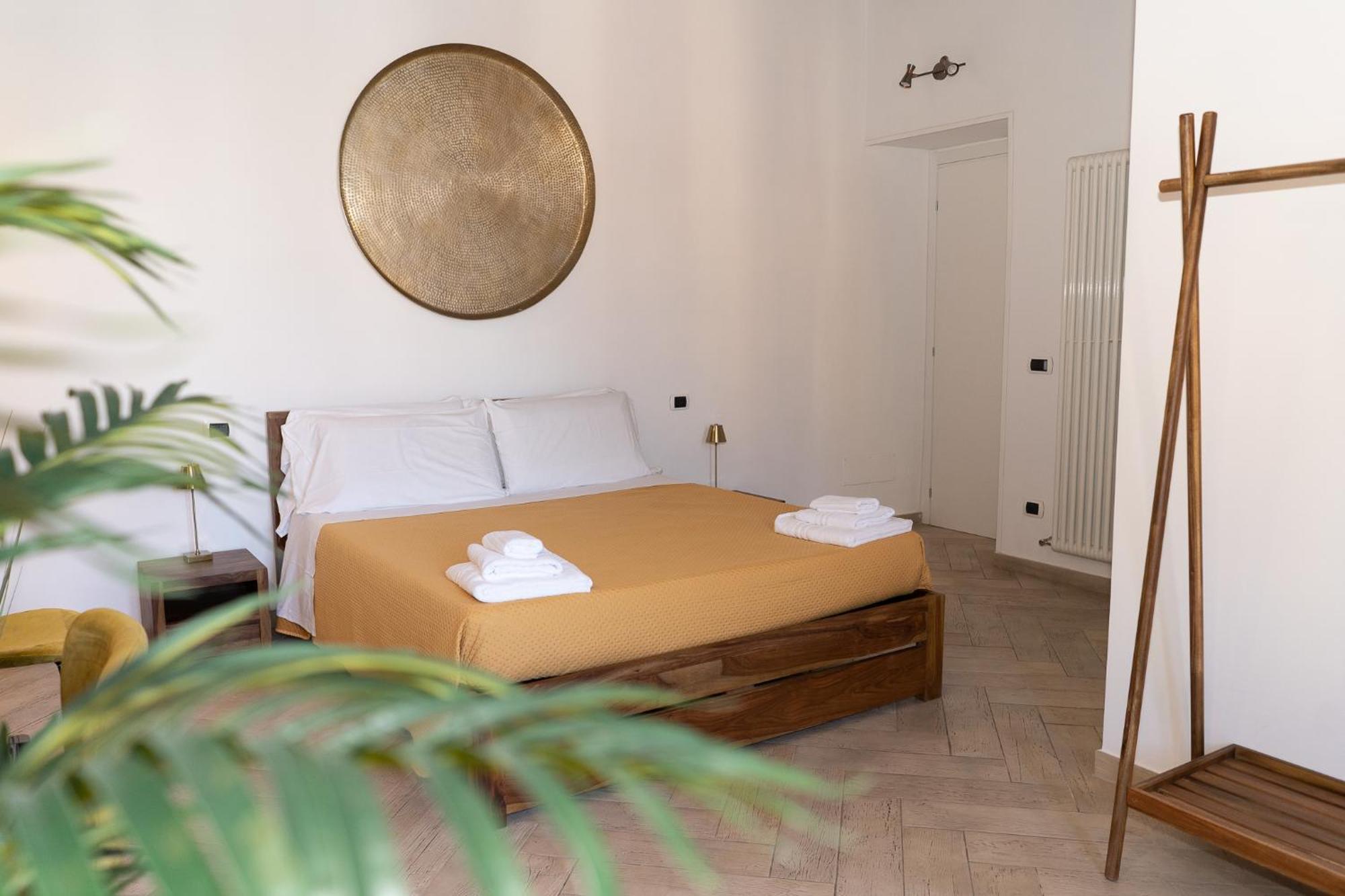 Le Boutique Luxury Rooms Diffused In Historic Center Φιουμιτσίνο Εξωτερικό φωτογραφία