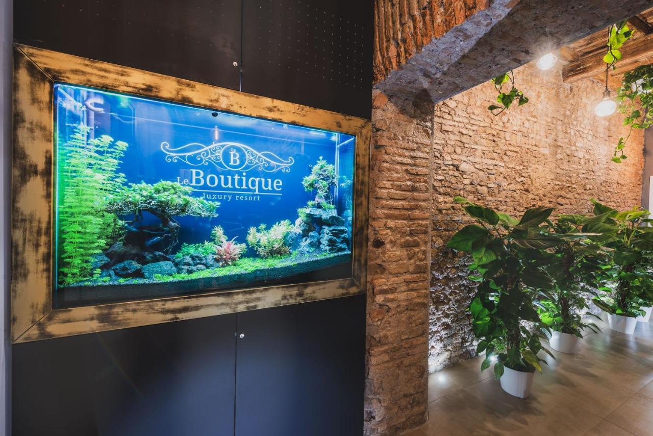 Le Boutique Luxury Rooms Diffused In Historic Center Φιουμιτσίνο Εξωτερικό φωτογραφία