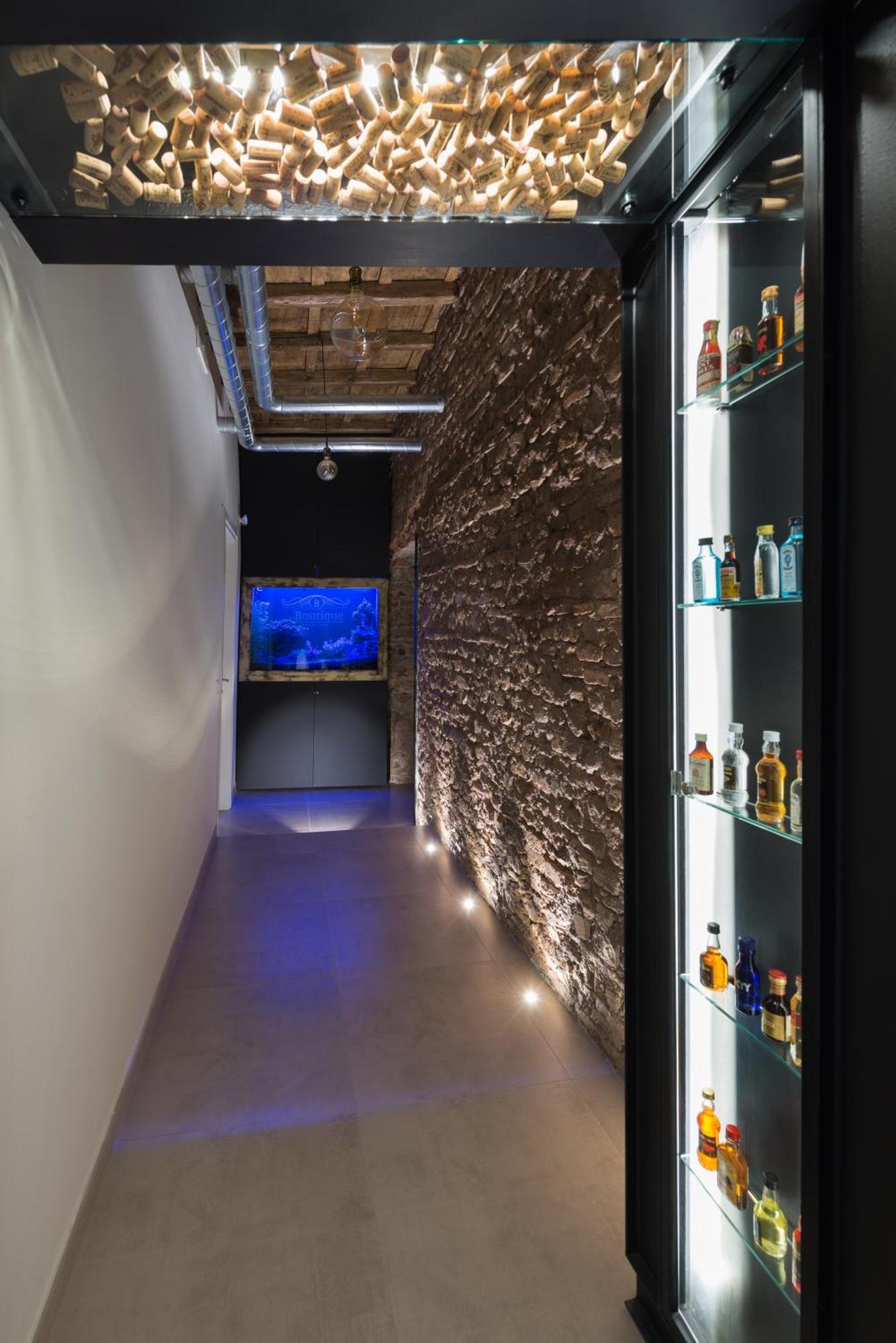 Le Boutique Luxury Rooms Diffused In Historic Center Φιουμιτσίνο Εξωτερικό φωτογραφία
